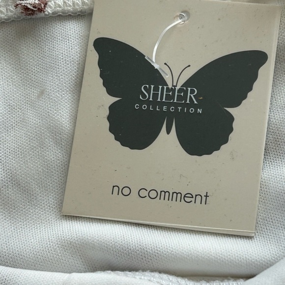 Chic White Maxi Dress with Brown Floral Design - Picture 7 of 12